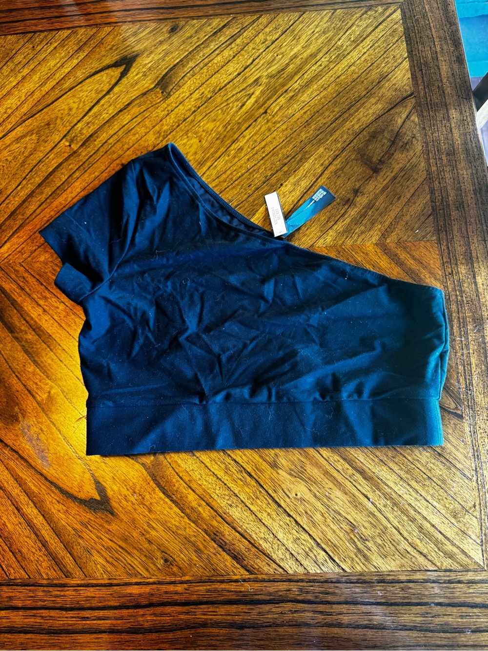 NWT Victoria Secret one should bra crop top